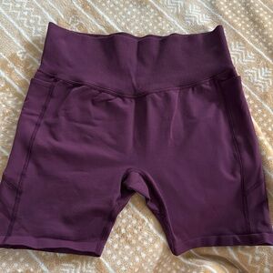 VS Pink Active Seamless Shorts | Size L